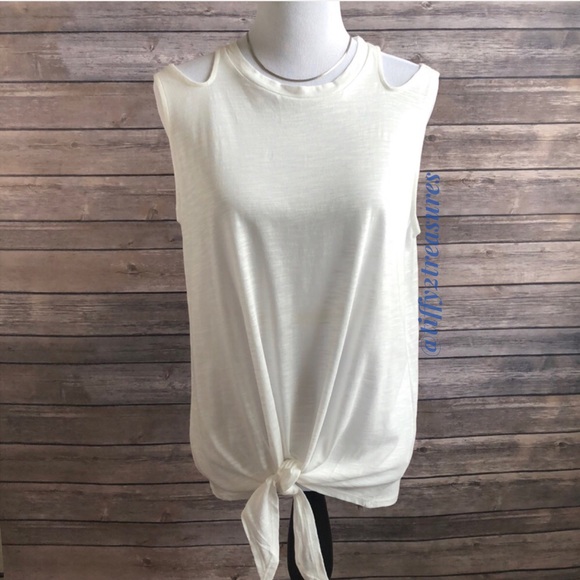 Tie-front Tressa Tank - Picture 2 of 6